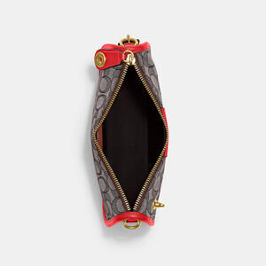 Swinger Bag In Signature Jacquard